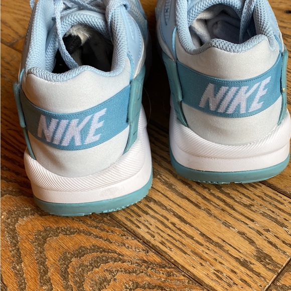 Nike LD victory girl’s 6Y - Picture 4 of 5